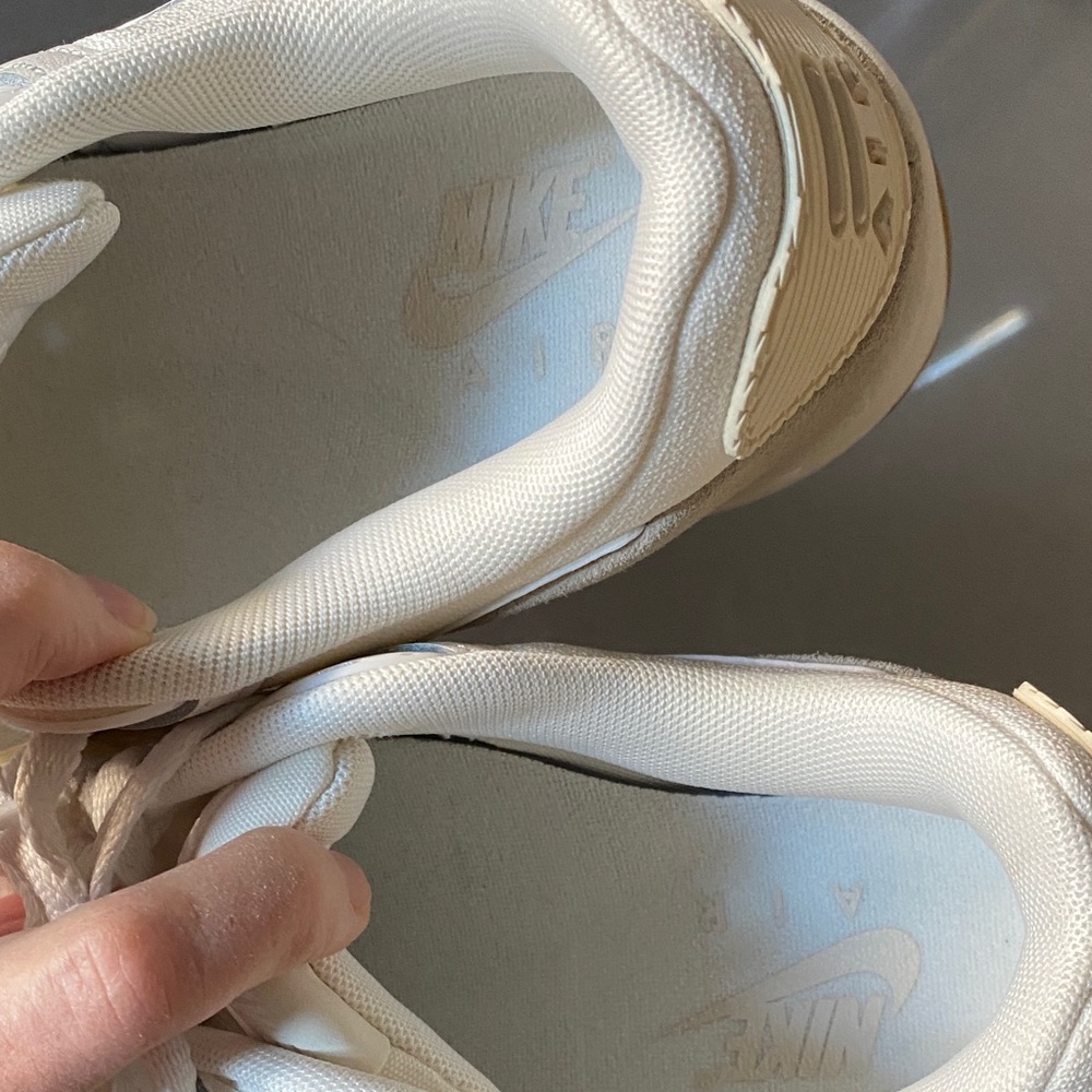 Nike Air Max Platform LIKE NEW Sneakers Athletic Street Style Bloggers 8.5 - Picture 5 of 16